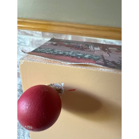 Hallmark Candy or Recipe  Box With Red & White Vintage Town Scene - Picture 12 of 16